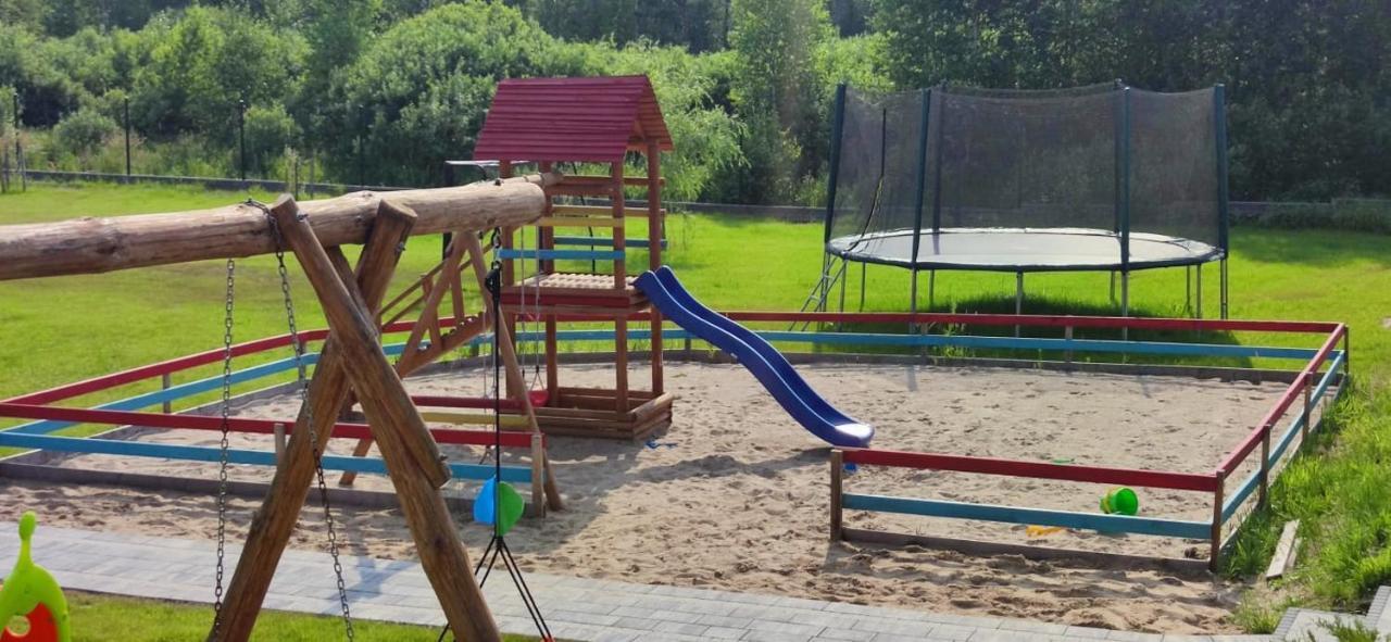 Zielona Dolina - Kompleks Dla Rodzin Z Dziecmi Mikołajki Buitenkant foto